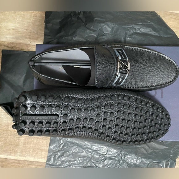 BRAND NEW Louis Vuitton Loafers - Picture 3 of 7